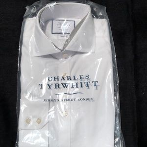 Charles Tyrwhitt Men’s Extra Slim Fit